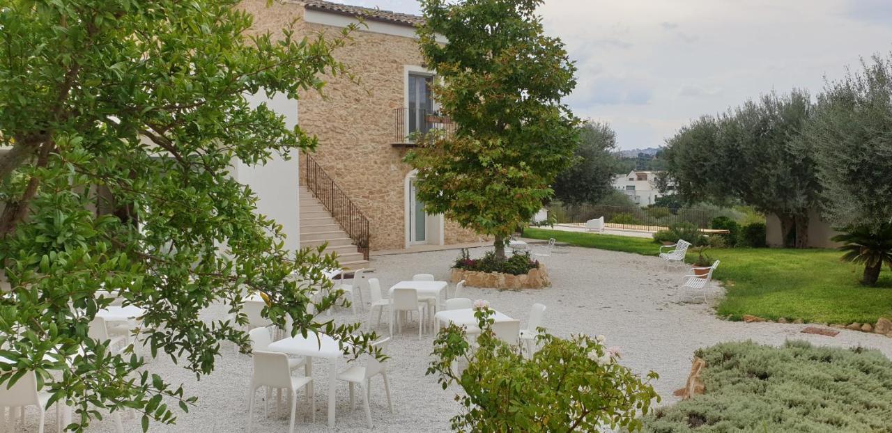 Uliwood Hotel Caltanissetta Exterior foto